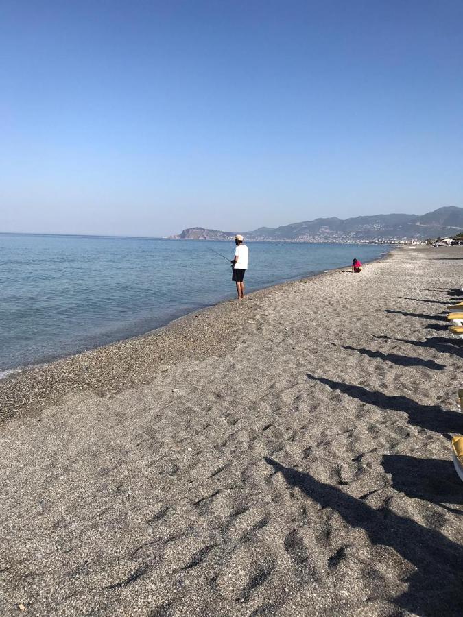 Empire Residence Alanya/Mahmutlar 50M От Моря Εξωτερικό φωτογραφία